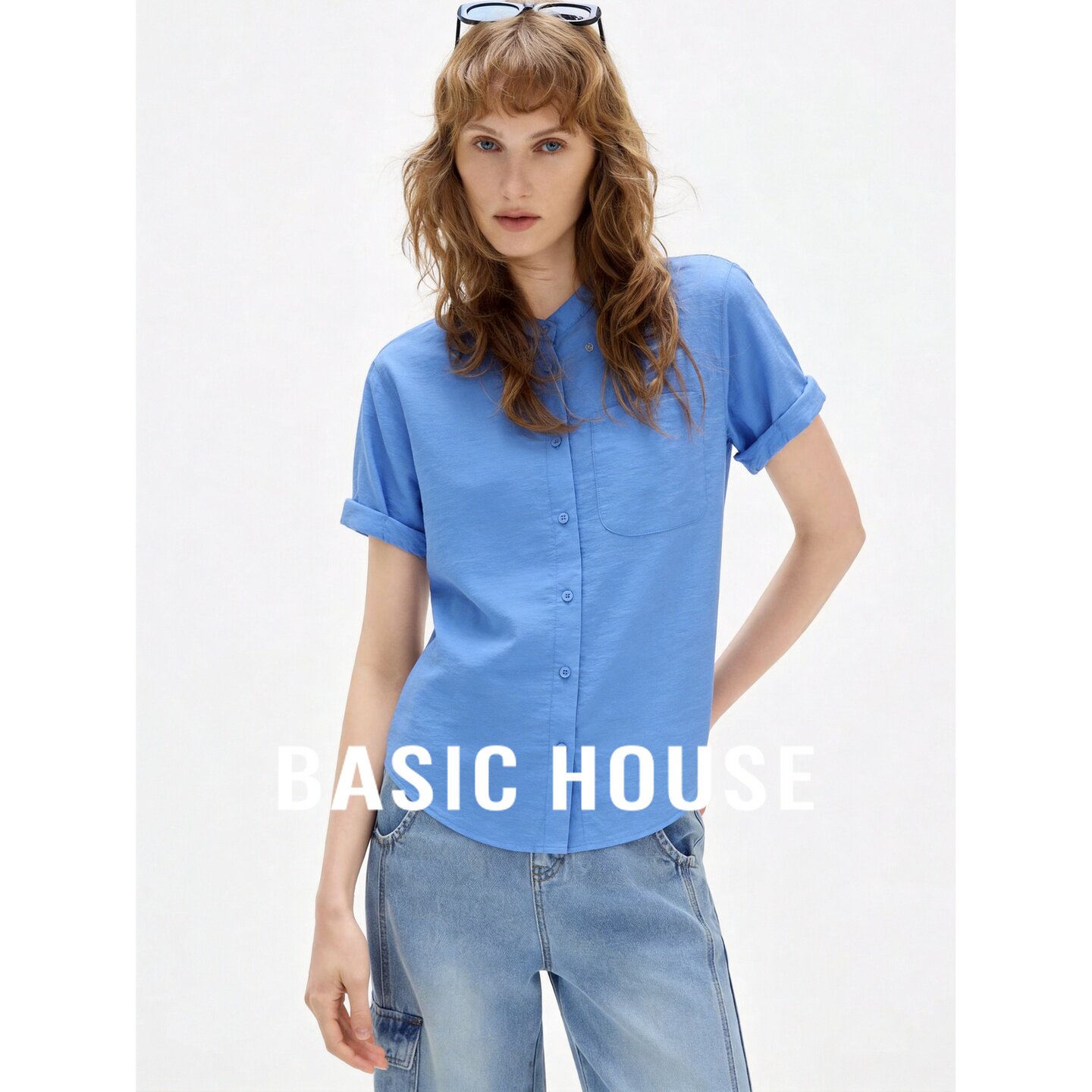 Basic House/百家好极简蓝色短袖衬衫女夏季韩系宽松圆领通勤上衣