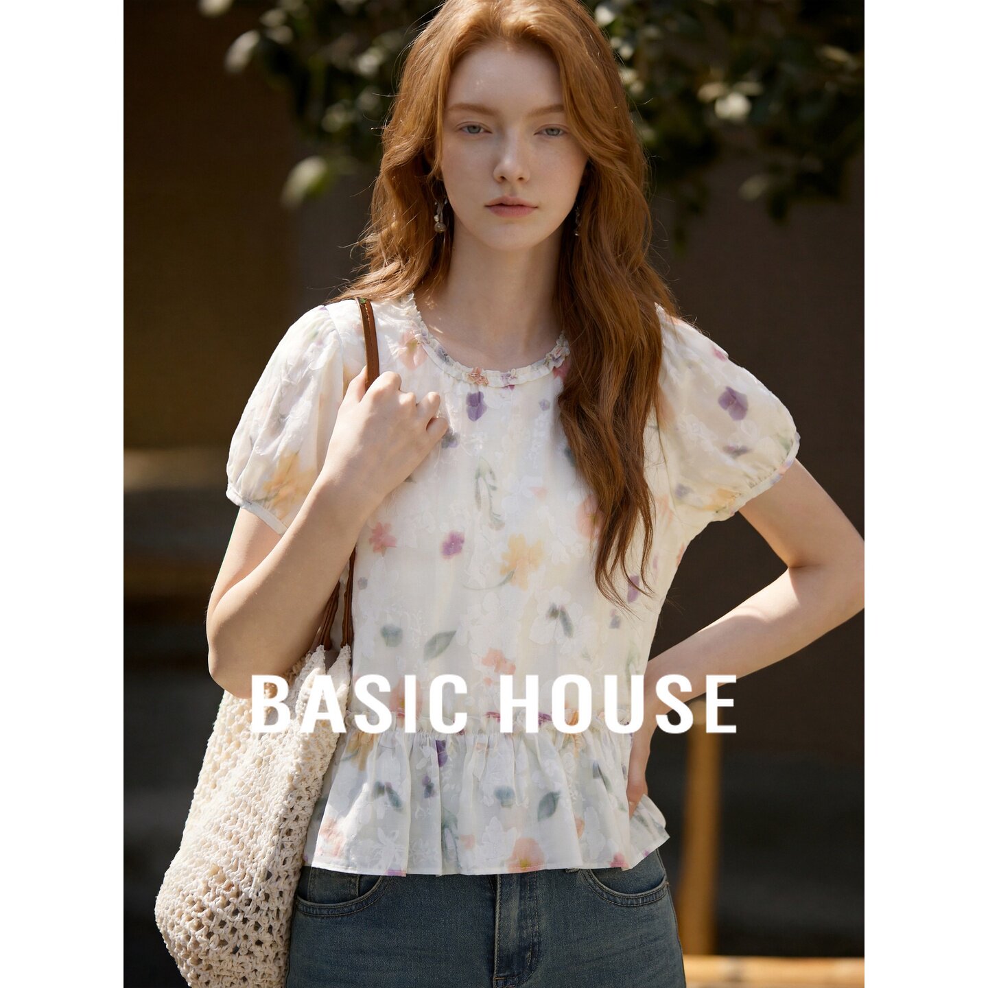Basic House/百家好泡泡袖碎花衬衫女夏季荷叶边系带洋气减龄T恤