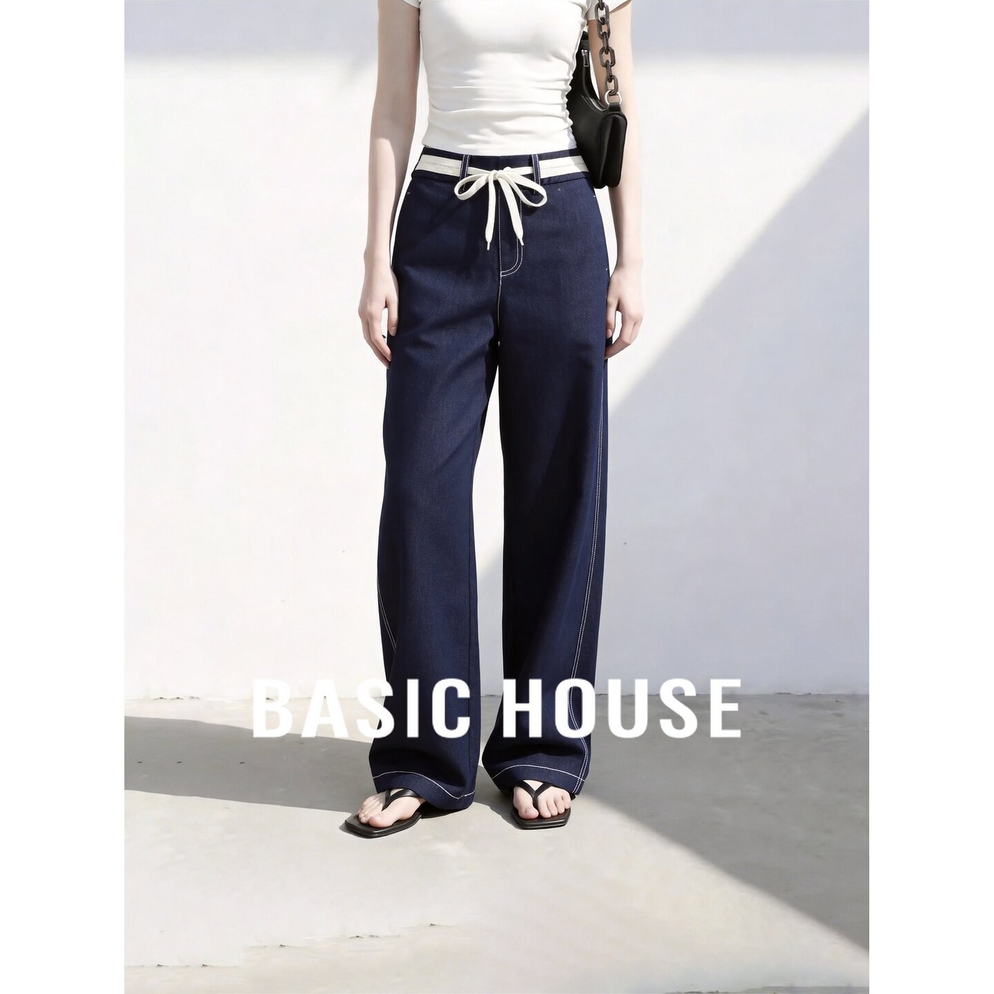 Basic House/百家好秋季撞色高腰系带阔腿牛仔裤女慵懒风弯刀裤