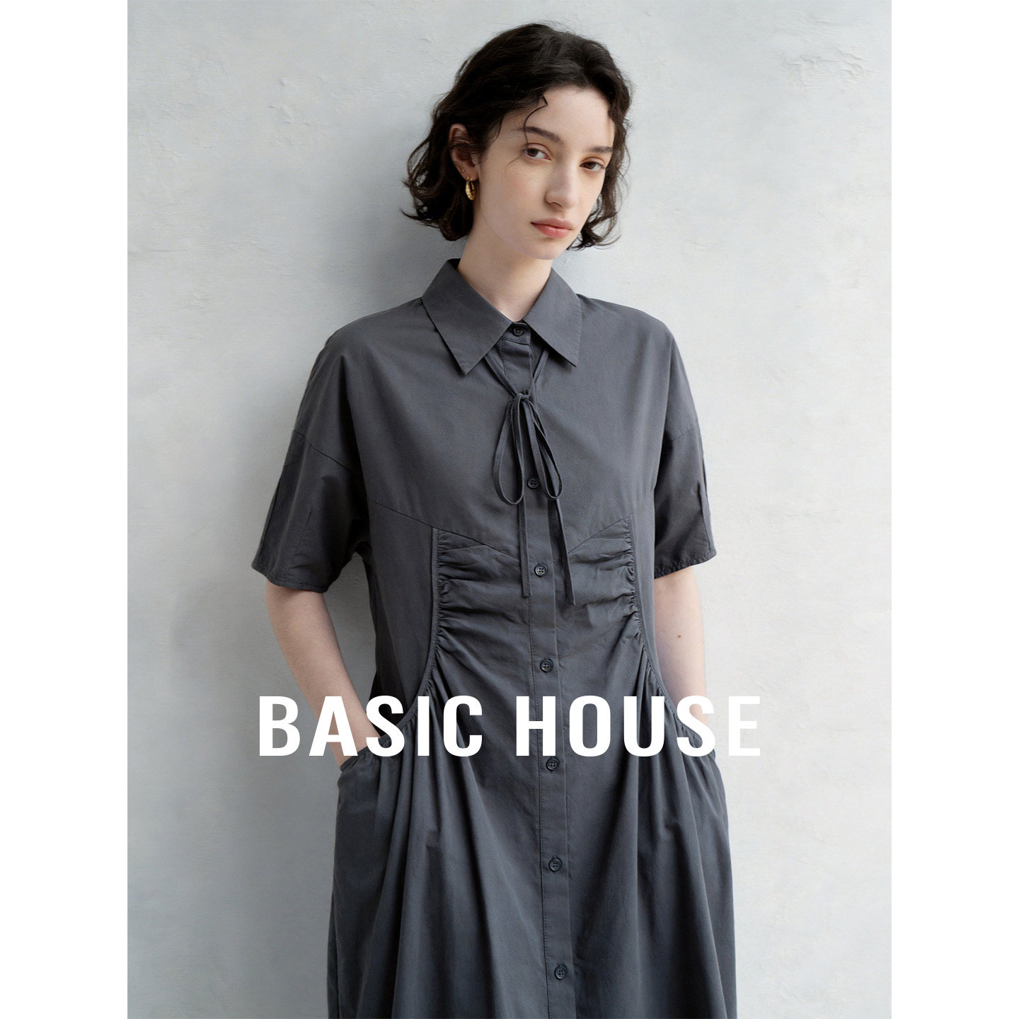 Basic House/百家好学院风polo领短袖连衣裙26新款宽松中长款裙子