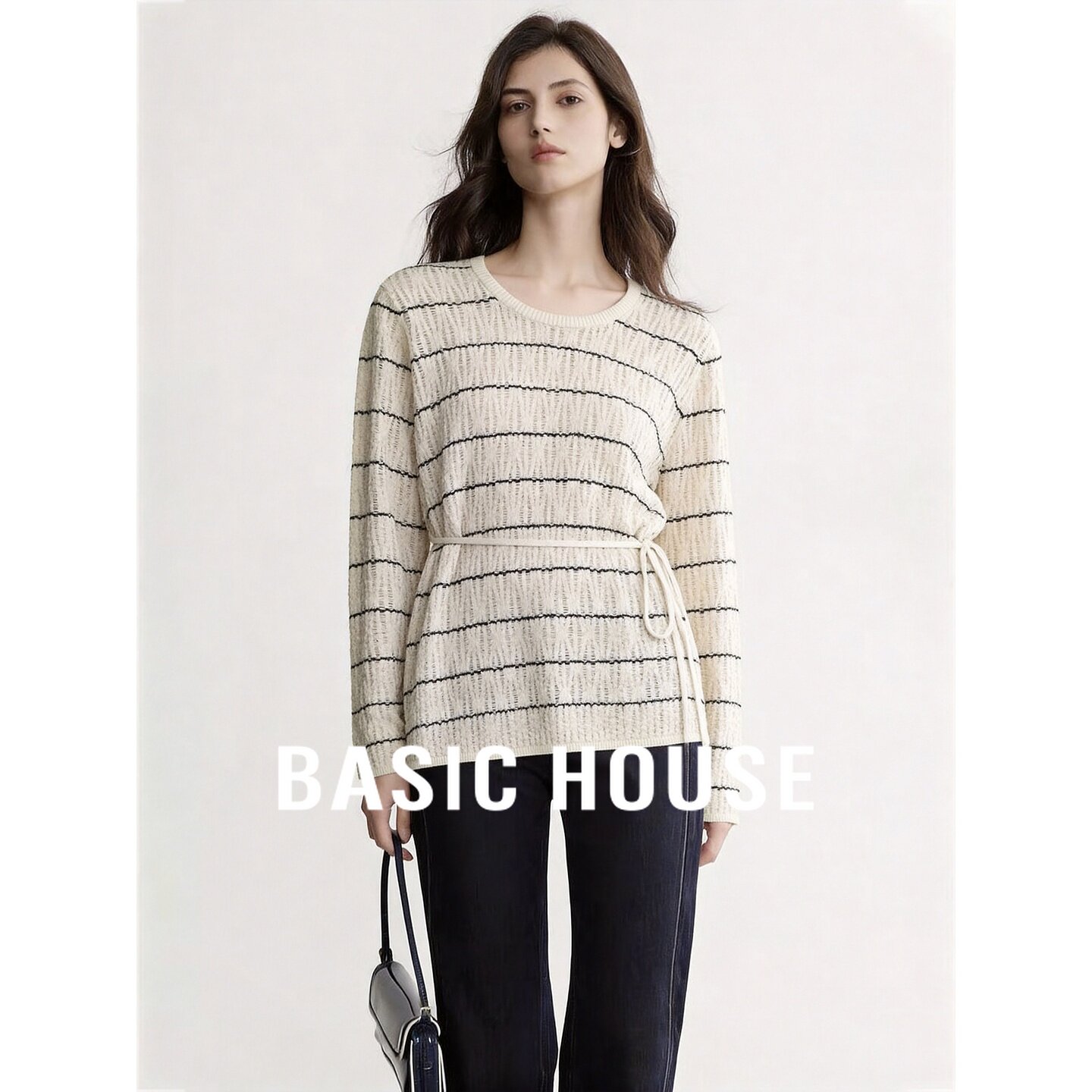 Basic House/百家好杏色条纹圆领设计感绑带收腰长袖日常针织衫