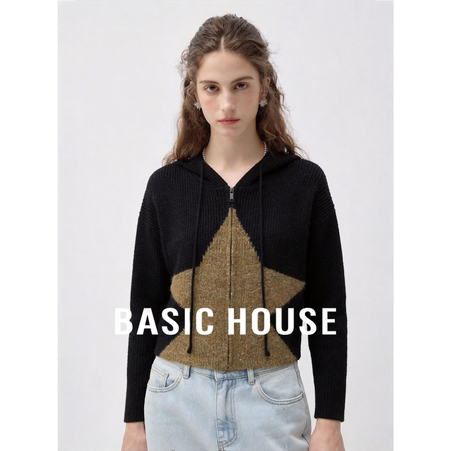 Basic House/百家好2026秋黑色连帽撞色拼接拉链宽松长袖针织开衫