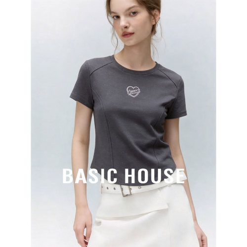 Basic House/百家好春季新款设计感圆领爱心短袖T恤短款正肩上衣