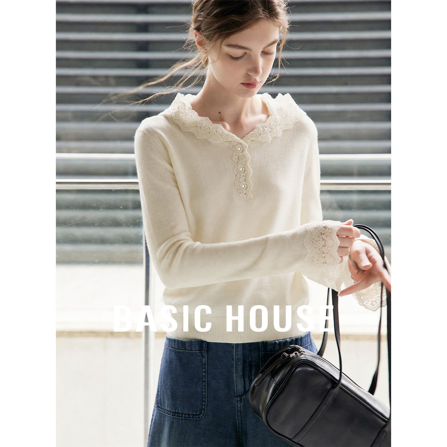 Basic House/百家好米白蕾丝连帽针织衫春女氛围宽松显瘦花边上衣