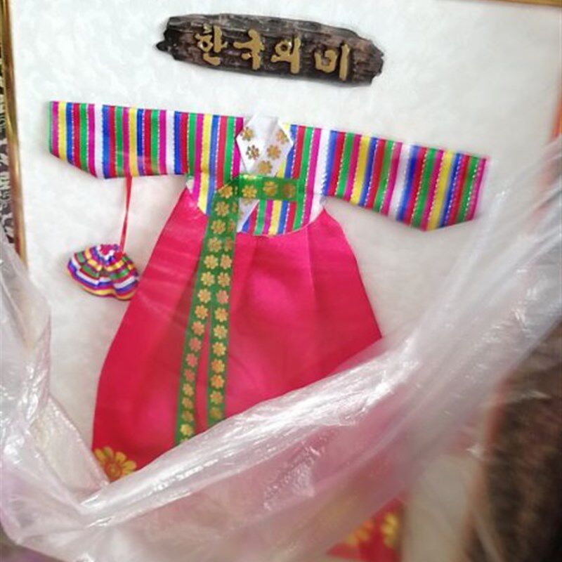 一个包邮韩服玻璃挂件相框挂件韩餐厅韩式韩服民俗墙面装饰