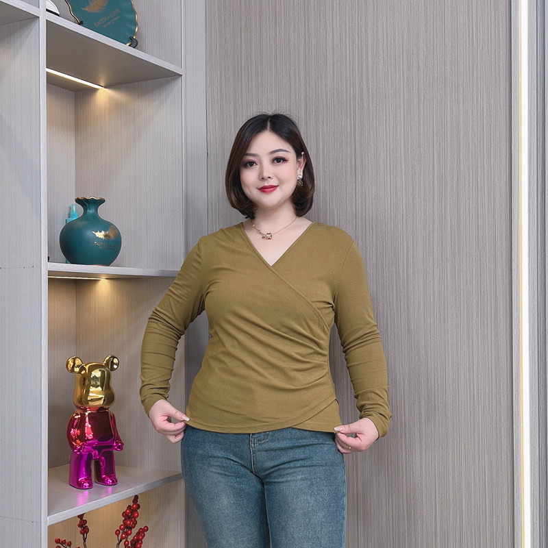 长袖T恤女2023春秋新款大尺码内搭洋派小衫不规则设计感V领收腰上