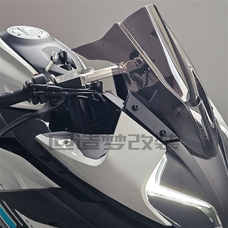 春风250sr竞技风挡 2023款加高前挡风入门级骑行摩托车配件改装件