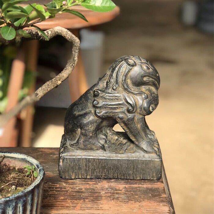 中式复古民俗艺术摆件仿老石雕狮子狮鹫桌面古风创意吉祥寓意摆件