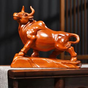 红木牛十二生肖牛气冲天木雕牛办公业家居装饰红木礼品