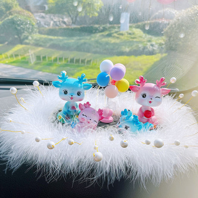 摇头鹿车内装饰品一路平安摇头鹿公仔香薰中控台装饰汽车
