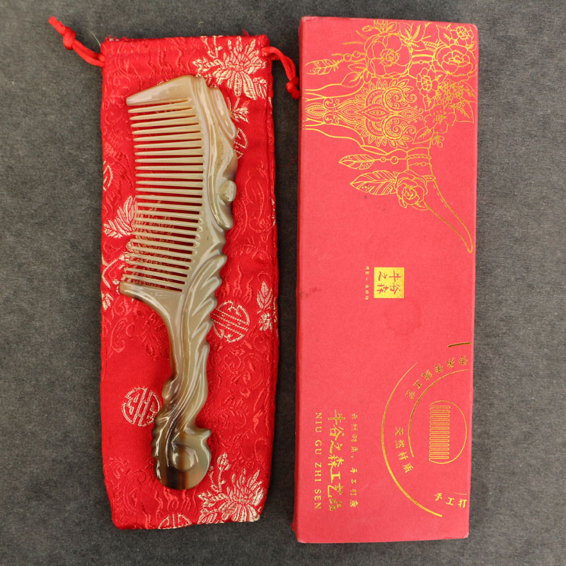 天然白牛角按摩保健梳子密细齿护养发手工雕花梳防静电长约20厘米