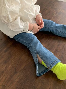 2023春装新款韩国女童洋气开叉牛仔裤小童女宝宝弹力微喇叭裤子潮