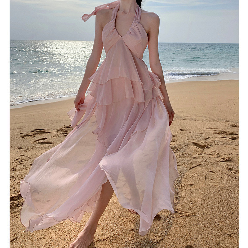 实拍下蛋喵樱花雨氛围感仙女不规则飘逸海边度假裙旅游套装裙