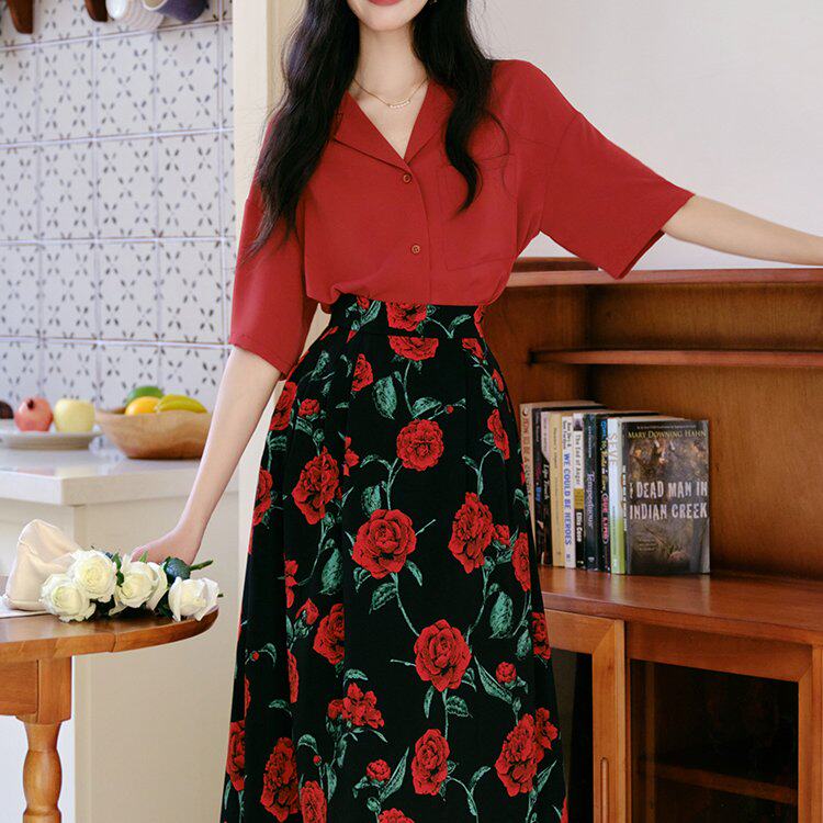 港风复古夏季短袖V领酒红色休闲宽松高级感女款衬衫上衣