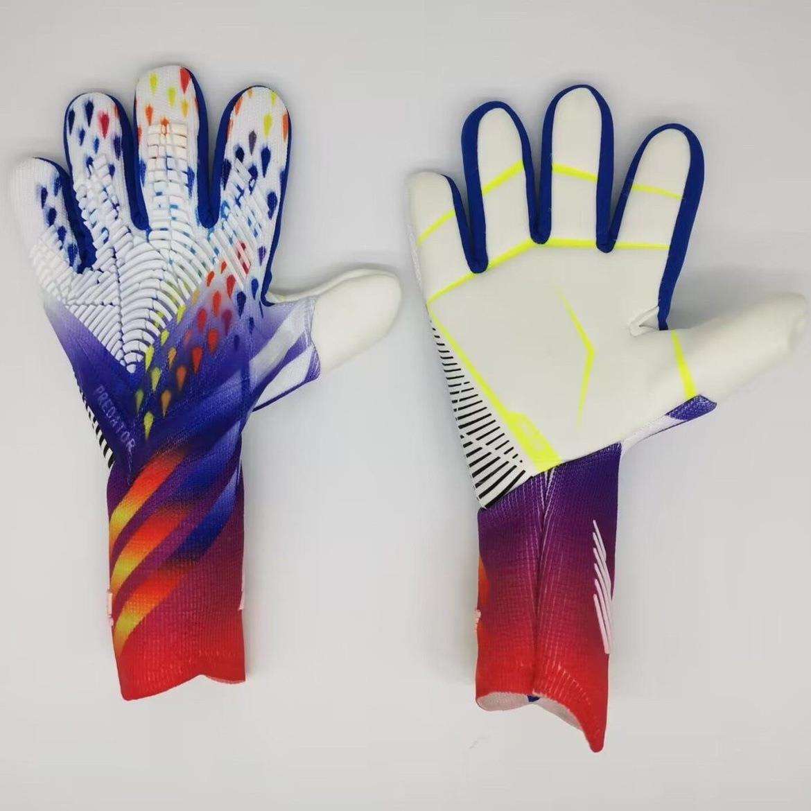 金手套得主埃米利亚诺马丁内斯同款守门员