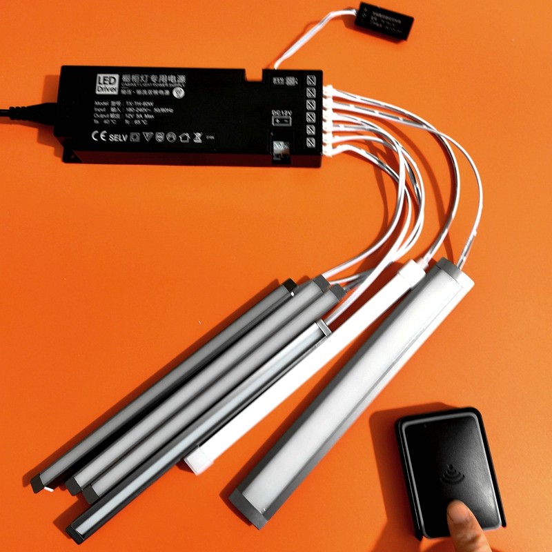 智能无线遥控开关橱衣柜 led灯带条人体感应器手扫门碰控制器触摸