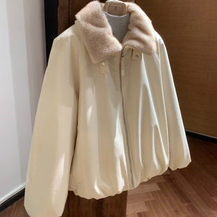 工装风派克服外套女2025冬季新款气质宽松翻领加厚保暖毛绒大衣潮