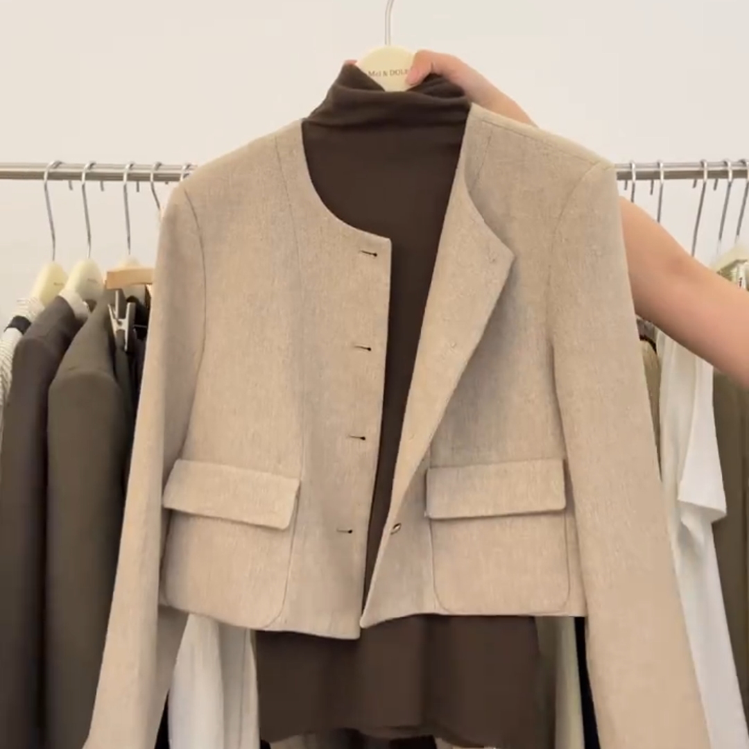 气质轻奢温柔系单排扣西装外套女