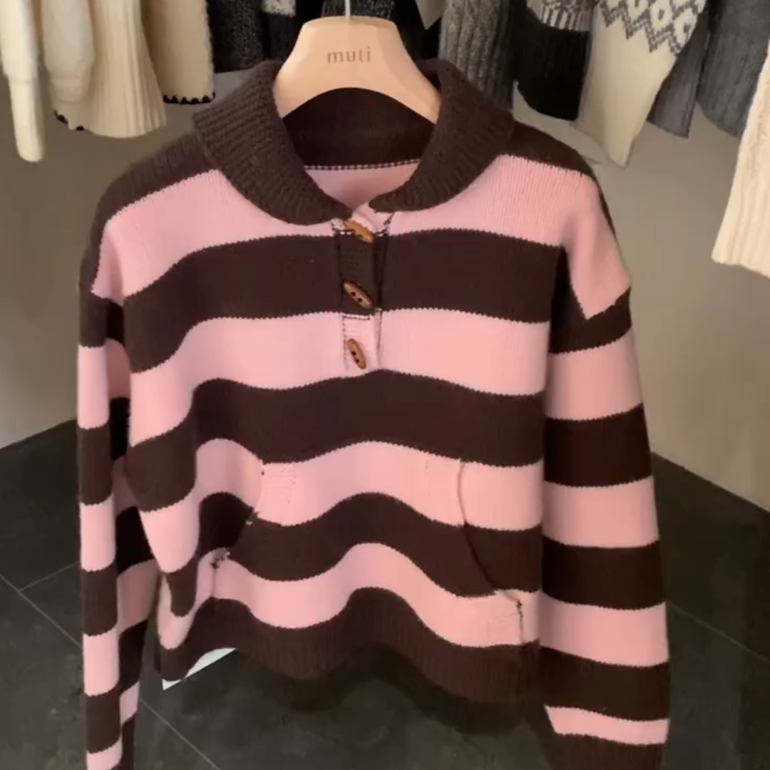 洋气时髦撞色条纹翻领针织衫秋冬