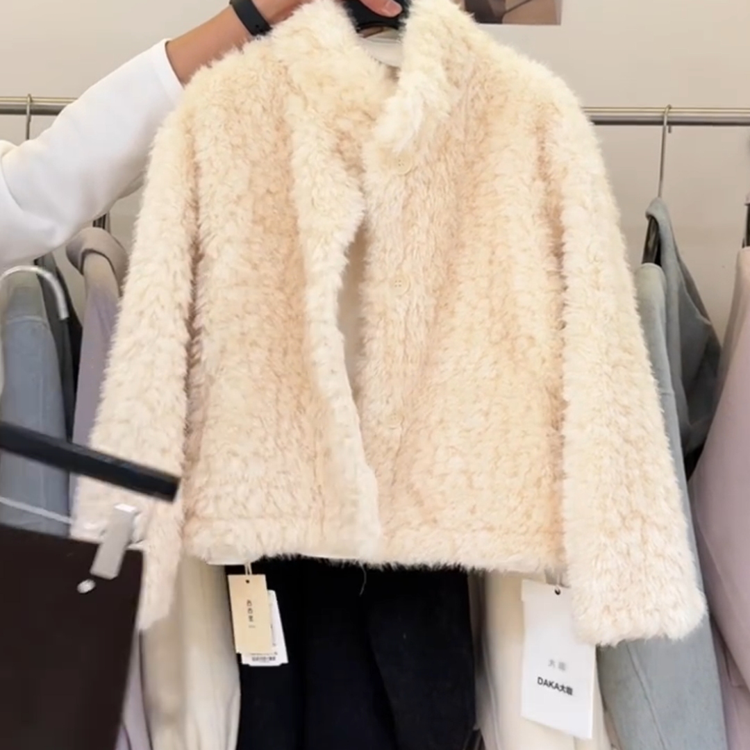 冬季新款复古贵气感羊羔毛大衣女