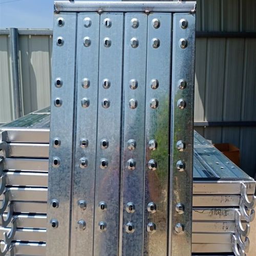 踏板脚踏板脚手架板子冲孔板鱼嘴板网丝板移动脚手架专用镀锌板