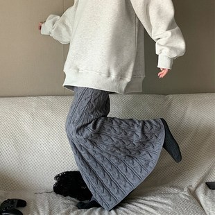 Common in 0120 冬日氛围内搭针织麻花修身鱼尾长款吊带连衣裙女