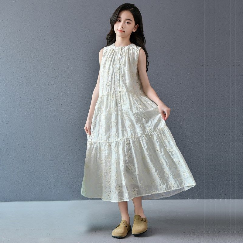 小清新森系连衣裙初中生女童裙子法式度假风文艺复古刺绣背心长裙