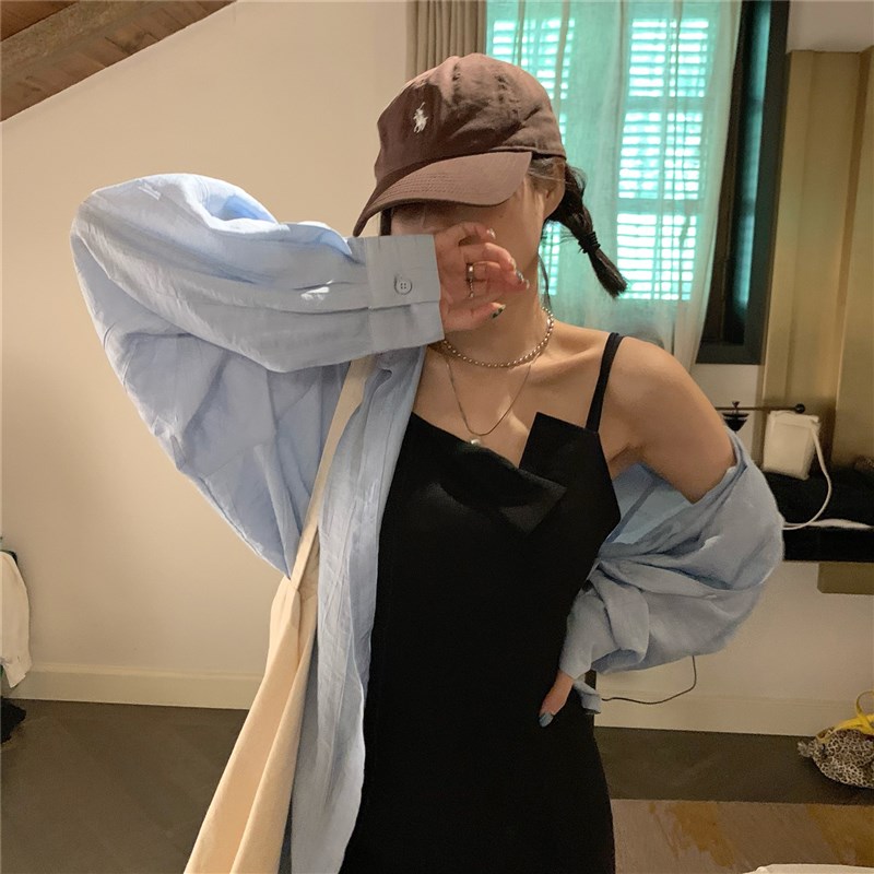 荒荒家 黑色赫本风小众吊带短裙2021新款夏季无袖设计感连衣裙女