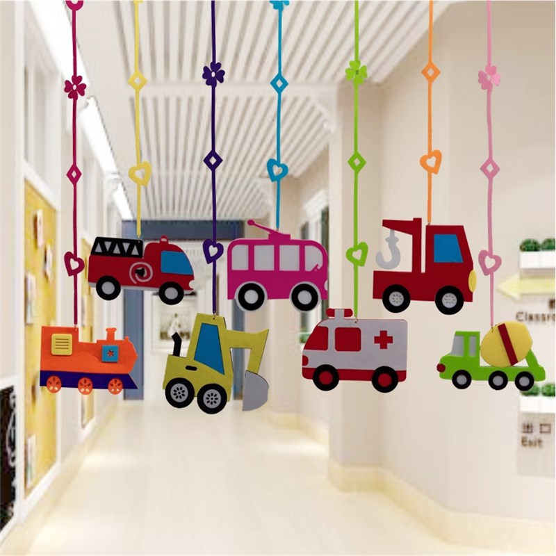 儿童房吊顶装饰 幼儿园教室走廊挂饰店铺游乐场卡通汽车飞机吊饰