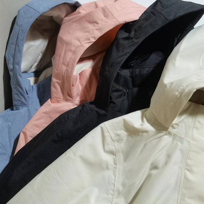 秋冬女款防风防水机能铺棉连帽外套冲锋衣户外棉服