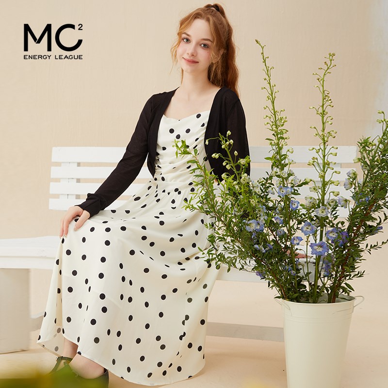 mc2波点碎花连衣裙套装女春新款茶歇法式收腰吊带裙气质显瘦