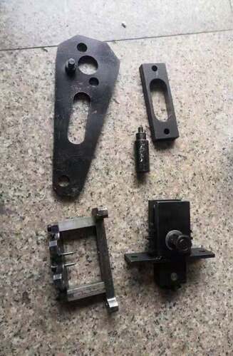 红岩杰狮C9C11C13发动机维修正时盘车专用工具上汽依维柯科索热销