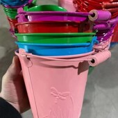玩沙挖沙铁皮桶儿童沙滩小铁桶工具园林园艺彩色小水桶男孩