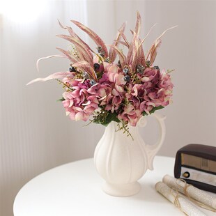 端绣球菊混搭手捧客厅餐桌秋色复古家居餐桌摆