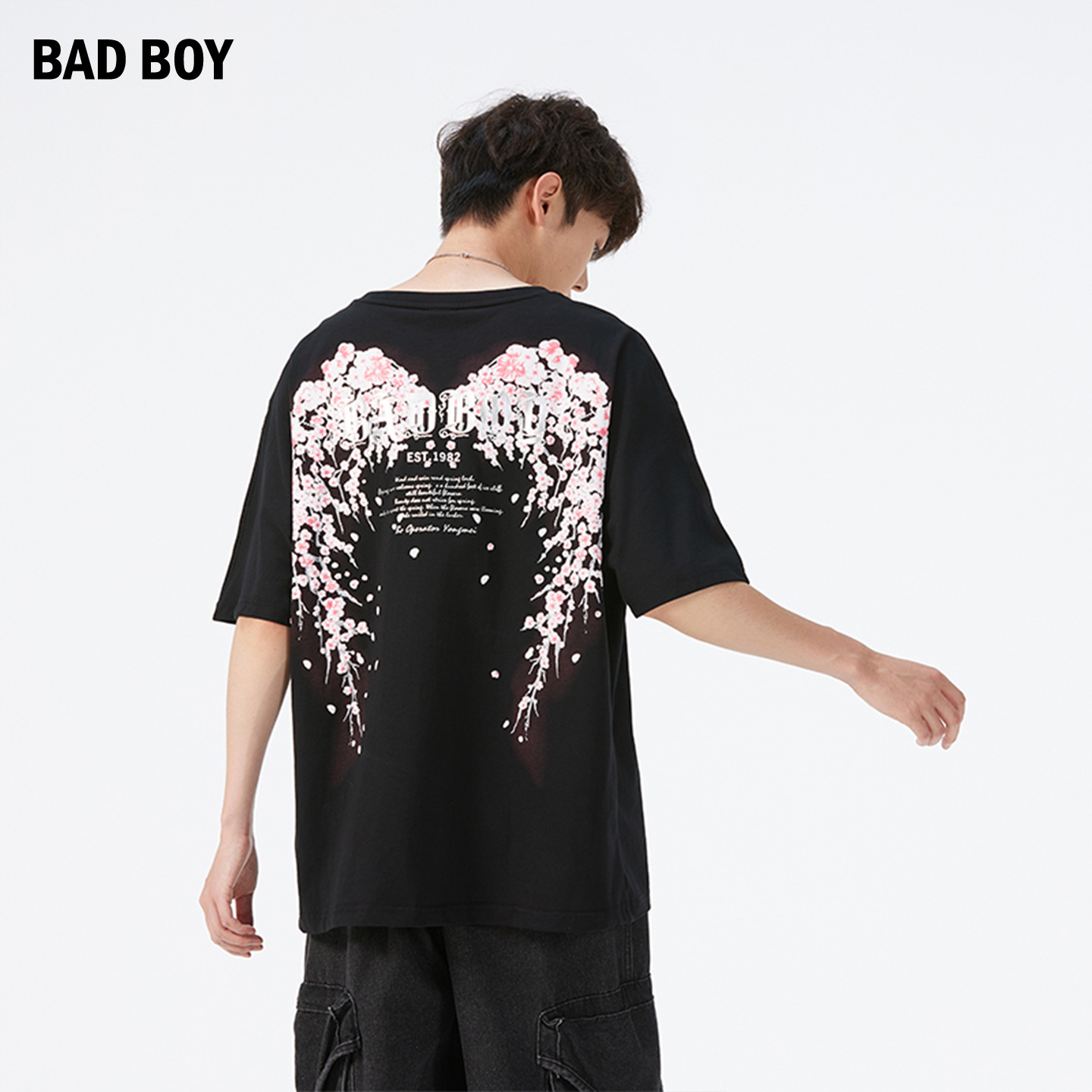 BAD BOY男装夏季潮牌情侣款短袖樱花翅膀花卉印花休闲宽松圆领T恤