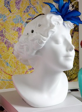 留连艺术陶瓷女孩雕塑雕像插花瓶器法式玄关电视柜陶瓷装饰品摆件