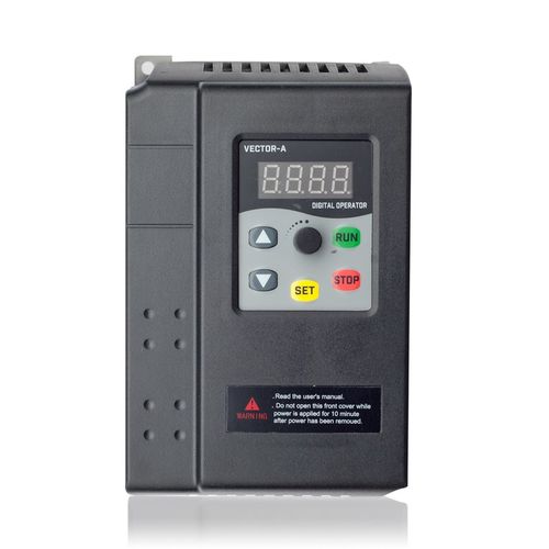 变频器三相   . . w水泵风机调速器单相