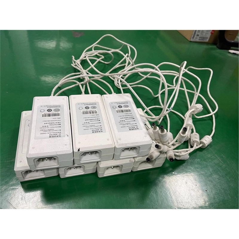 索源科技 SUN1200500E 12V5A 输出60瓦 电