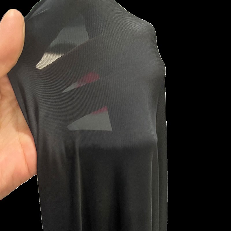 纯黑色锦纶超薄冰丝速干面料-超高弹力-抗皱无痕冰感零压泳装布料