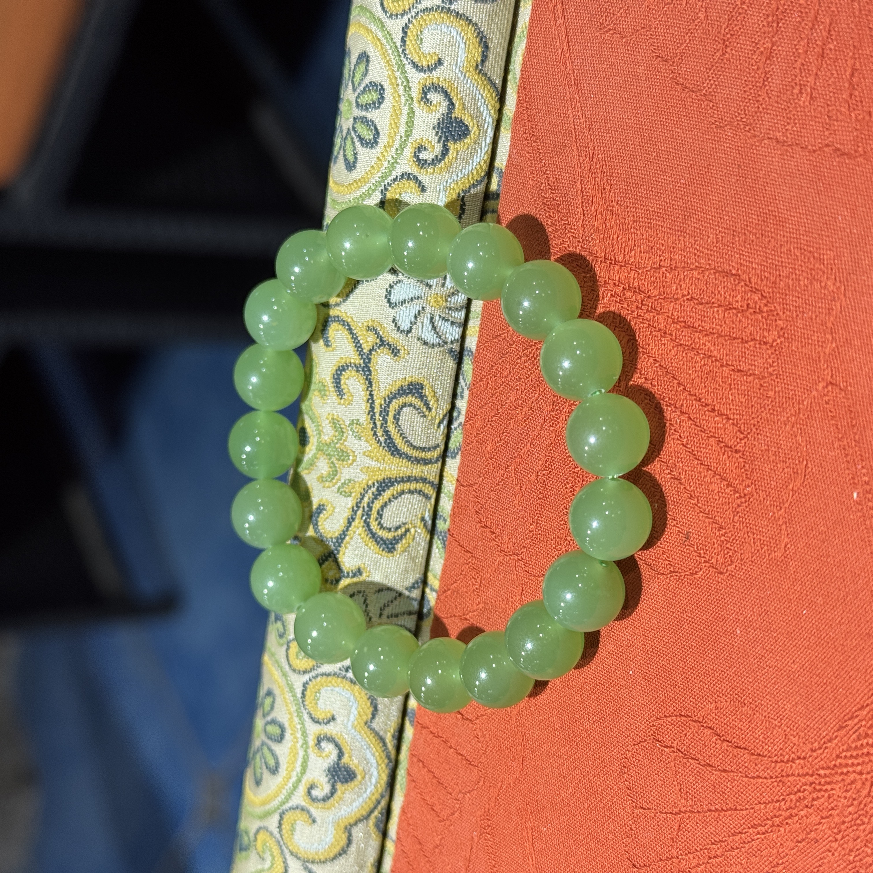 【Q .Jewelry】和田玉翠青手串 略有不同