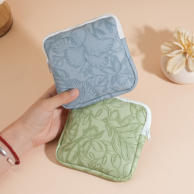 卫生巾收纳包学生小巧便携大容量卫生棉可爱卫生巾事包手拿防水