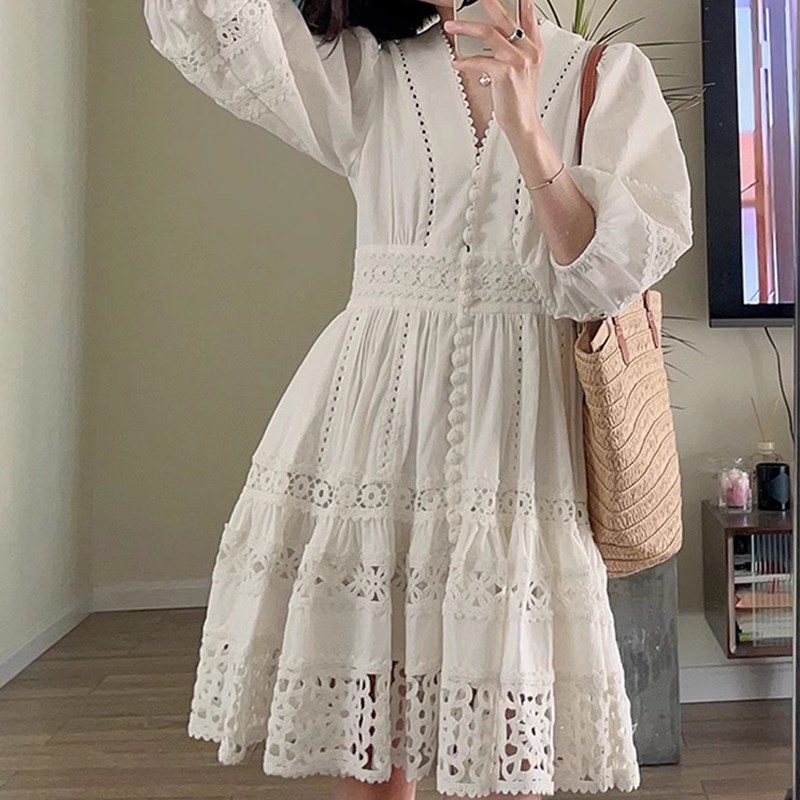 白色灯笼袖V领h连衣裙女夏20连衣裙