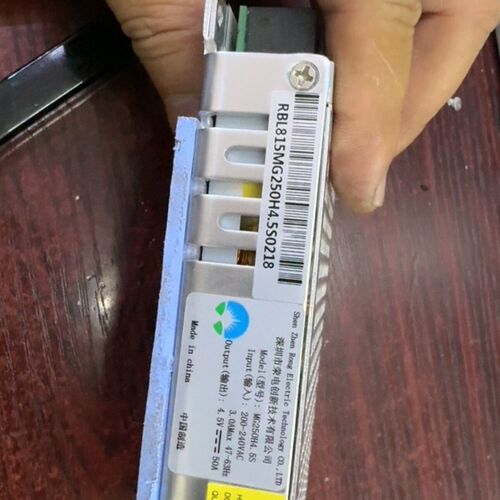 全新荣电创新4.5V50A显示屏电源MG250H4.5S 特殊接线柱