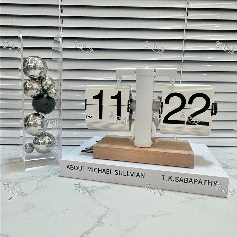 妙刻创意个性复古机械自动翻页时钟桌面家居数字钟表座钟,家居饰品,座钟,淘宝优惠券,粉丝福利购,淘宝优惠卷