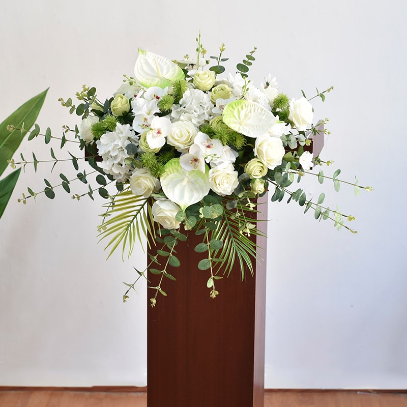 会议讲台花宴会花布置演讲主席台仿真花假花酒店装饰花艺摆件