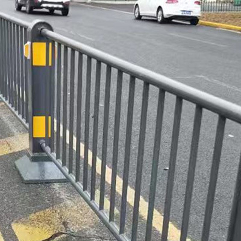 市政道路护栏隔离围栏马路防撞非机动车道人行道隔离栏人车分离