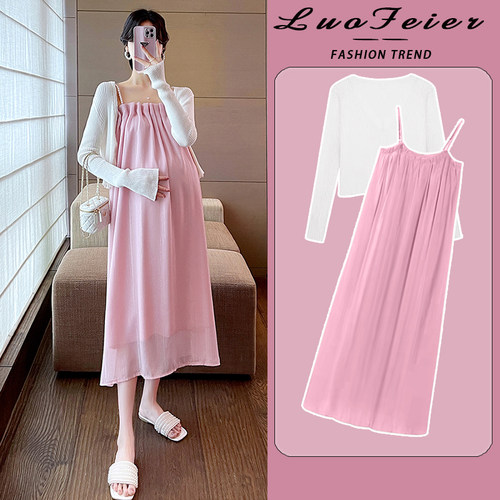孕妇连衣裙时尚洋气时髦2023新款防晒衫吊带裙两件套装粉色春秋夏