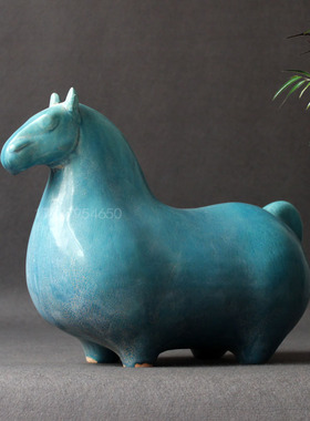 陶瓷马摆件仿古做旧抽象马短腿马家居装饰品电视柜摆设艺术收藏品