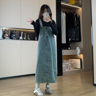 孕妇牛仔背带连衣裙女春秋时尚百搭裙子秋冬装宽松复古蓝显瘦长裙