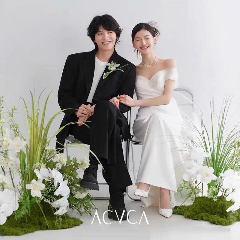 韩式婚纱照背景装饰白色仿真绿植青苔草坪插婚纱摄影道具